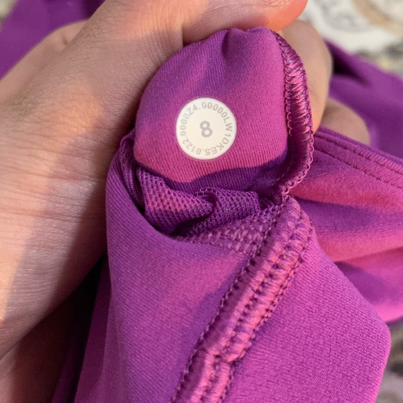 lululemon high neck align tank vivid plum sz 8 EUC - Picture 4 of 7